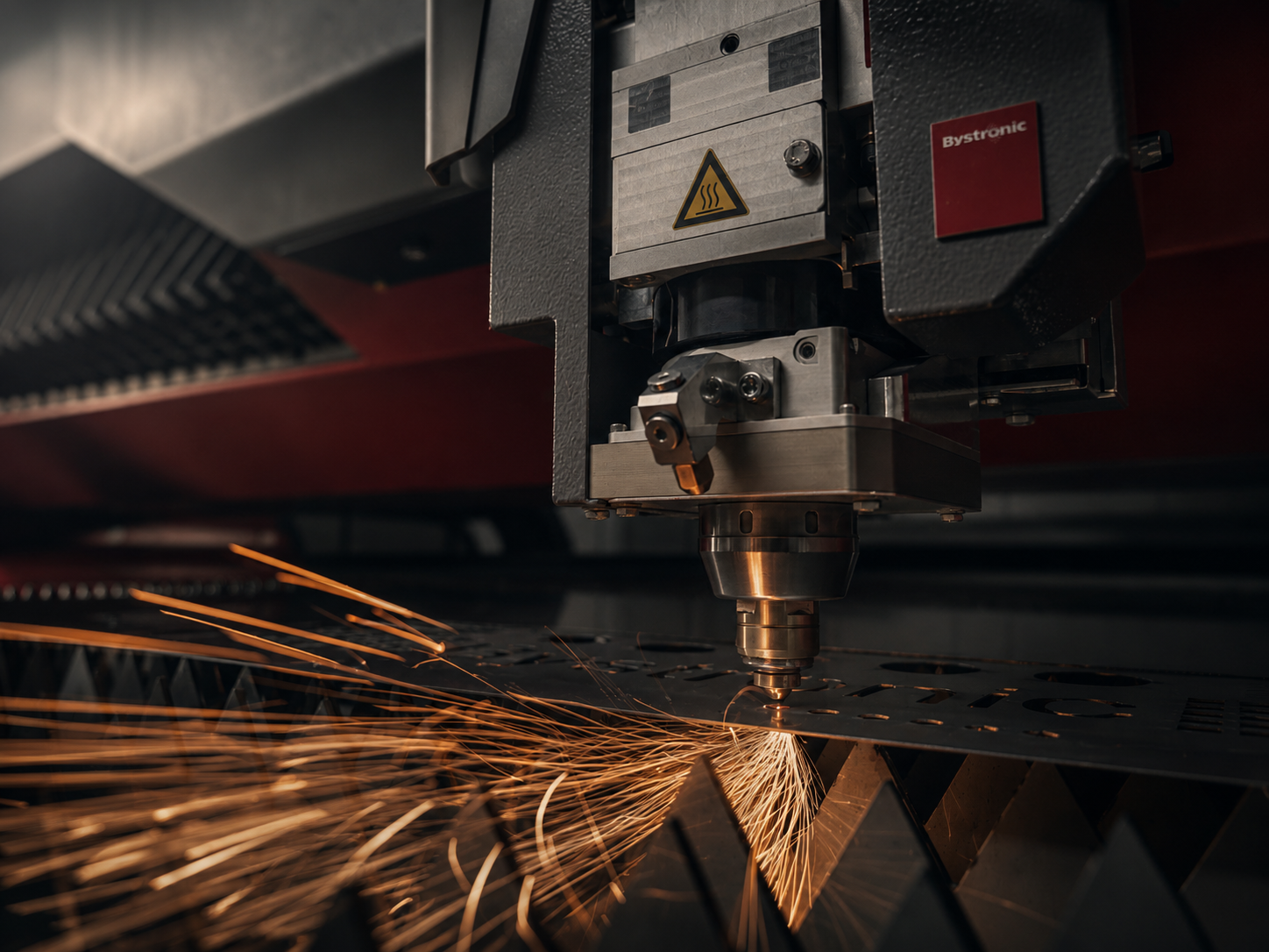 Techniczna wizualizacja parku maszyn FastLaser